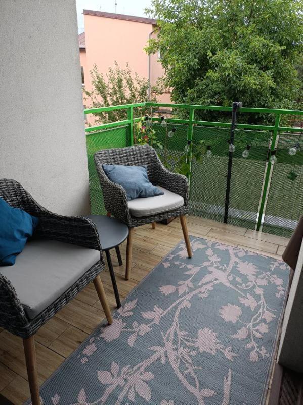 Apartament Powstancow 32 Zielonka  Zewnętrze zdjęcie